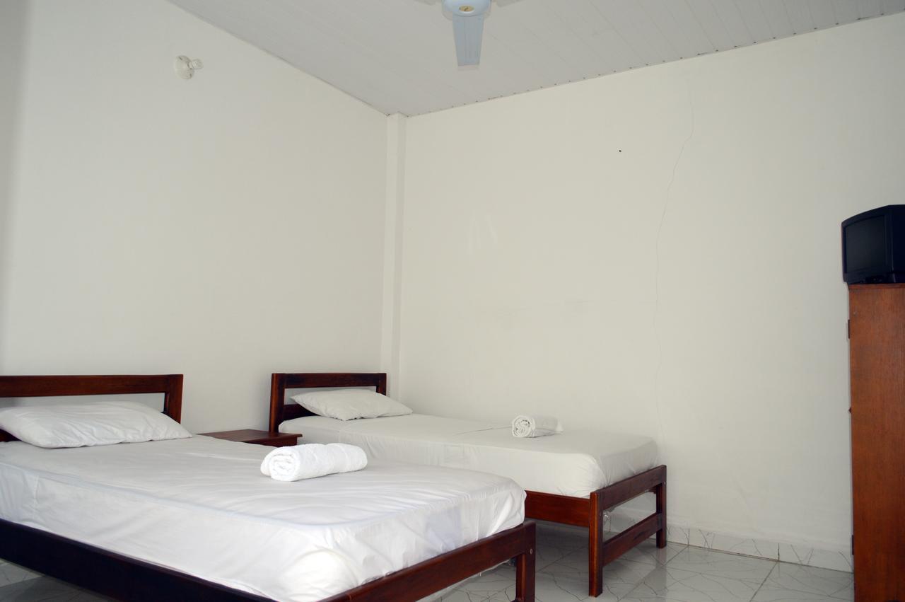 לטיסייה Hotel Heliconias מראה חיצוני תמונה