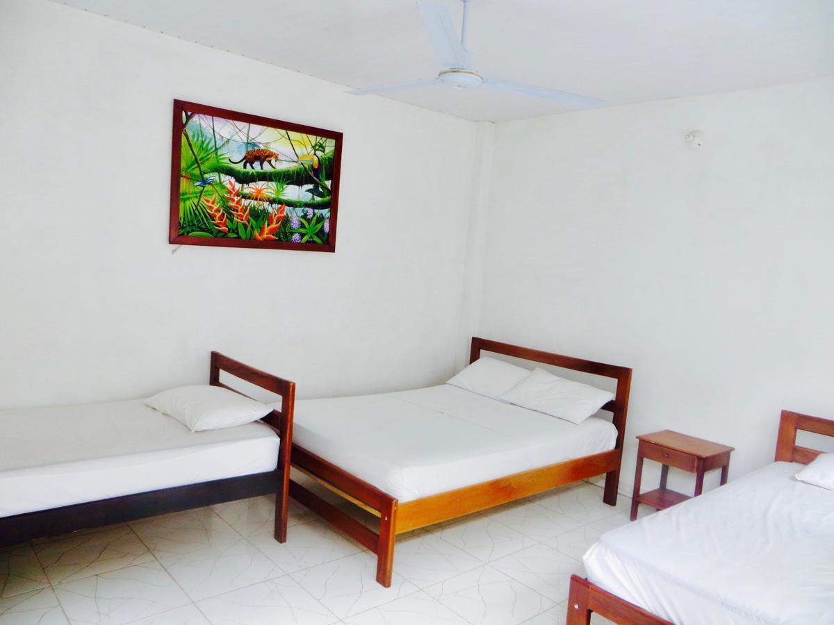 לטיסייה Hotel Heliconias מראה חיצוני תמונה