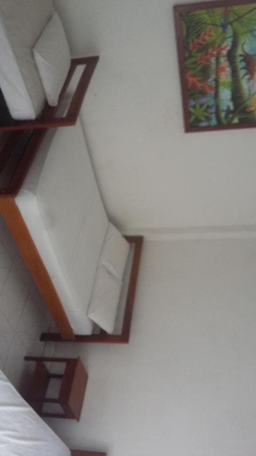 לטיסייה Hotel Heliconias מראה חיצוני תמונה